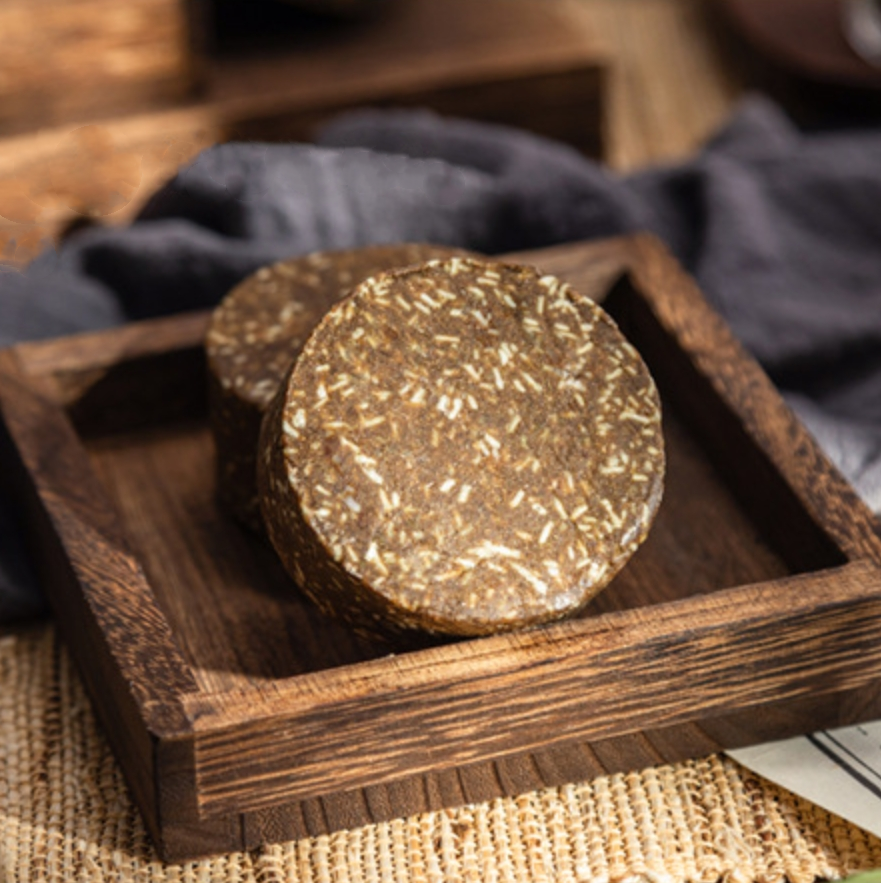 Herbal Shampoo Bar with Fo-Ti Root – Gentle, Natural, and Eco-Friendly Hair Care