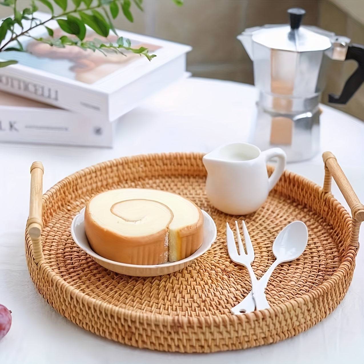 Handwoven Rattan Basket – Double Tray for Fruit, Snacks & Picnic, Eco-Friendly & Stylish